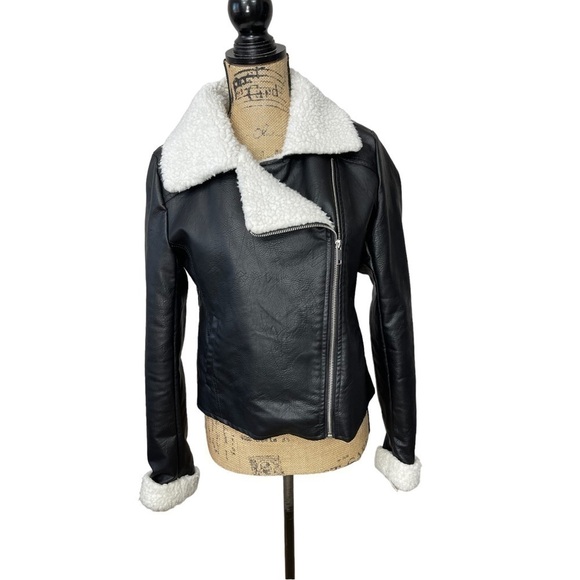 SUNSET & Sixth Faux Leather Moto Sherpa Cropped Jacket - Picture 2 of 12